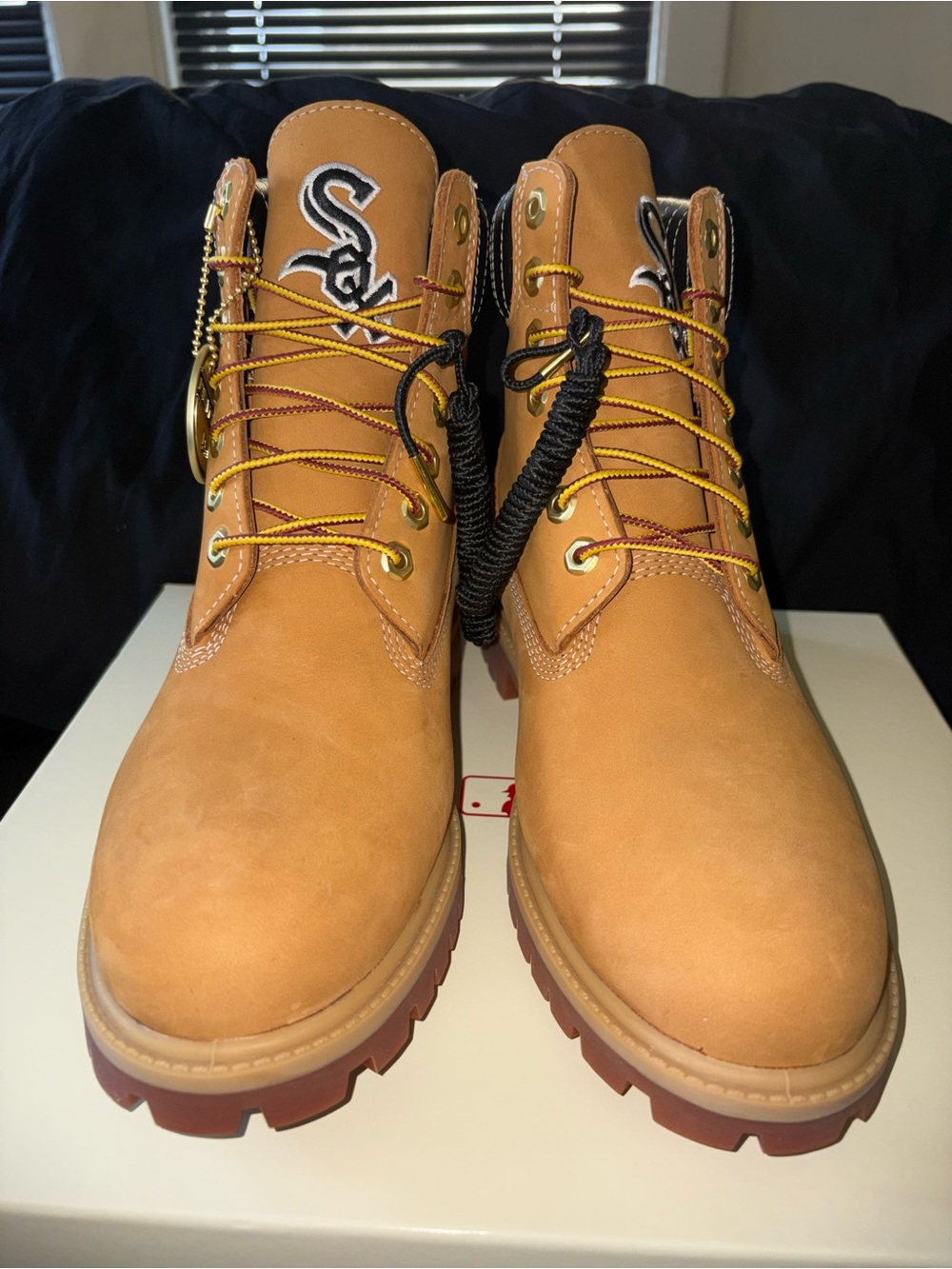 Timberland x NEW ERA AUTHENTIC Wheat Work Boots with Chicago White Sox Logo
